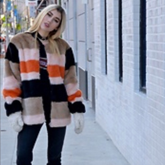 Zara multicolor aux fur - Picture 3 of 8